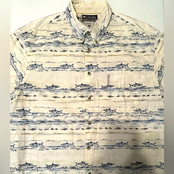 Men’s Columbia fish print short sleeve shirt - Picture 1 of 7